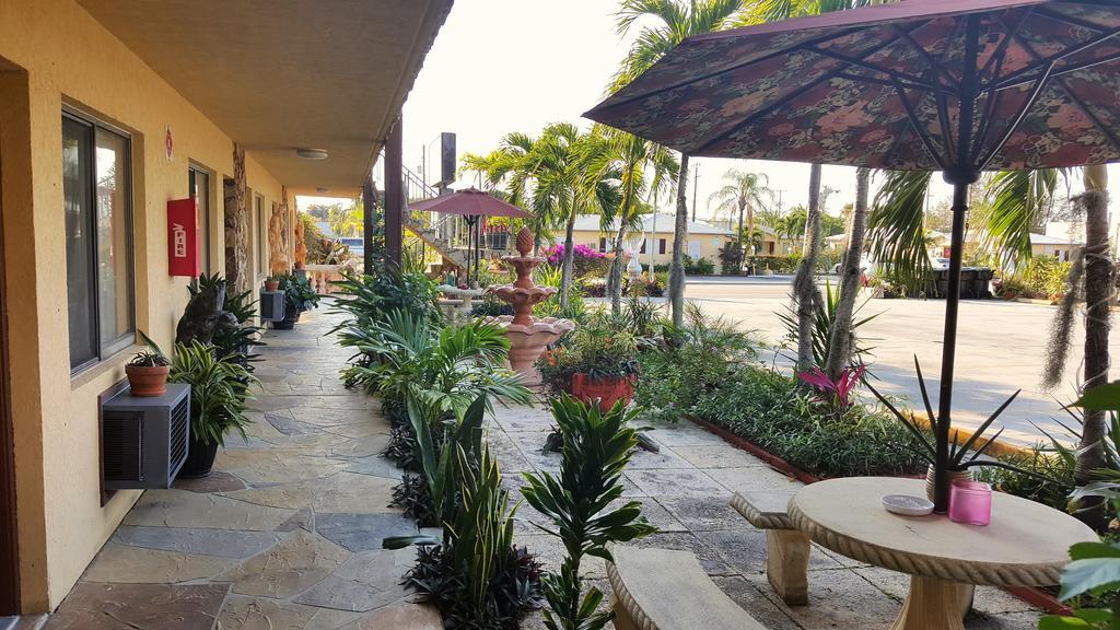 Lago Motor Inn Lake Worth Beach Eksteriør bilde